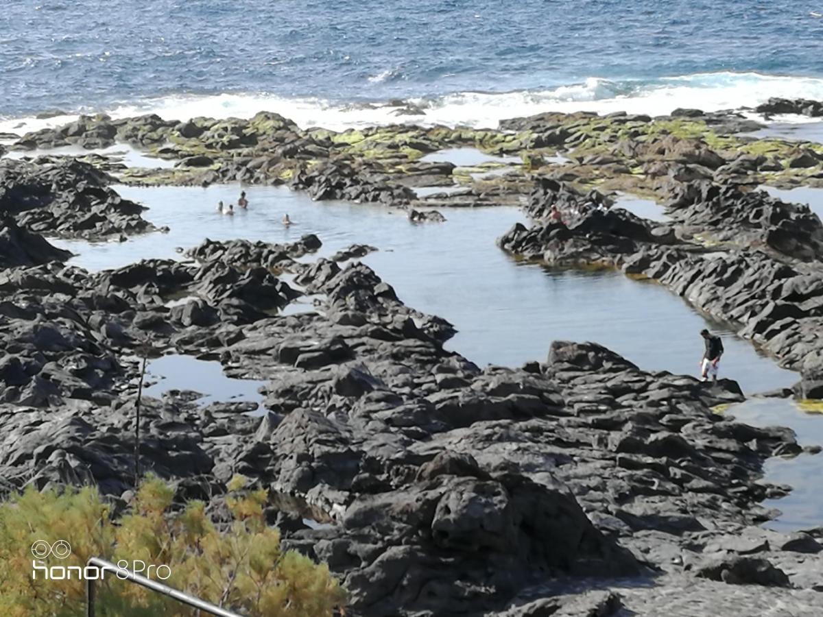 شقة The Terrace On The Sea Caleta de Interián المظهر الخارجي الصورة